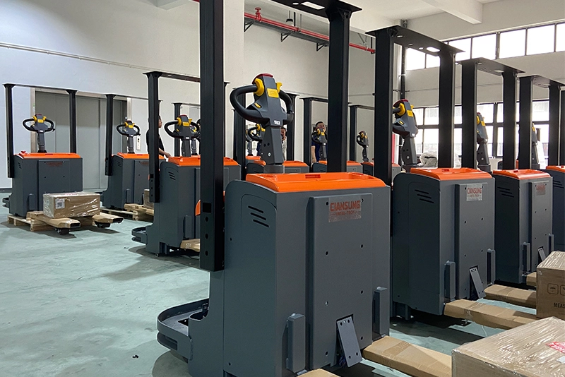CIANSUNG Forklift Robot Cerdas Otomatis CSF3PRO-2000 1