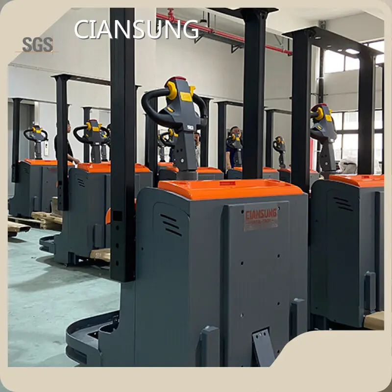 Robot Forklift with Custom Services 1