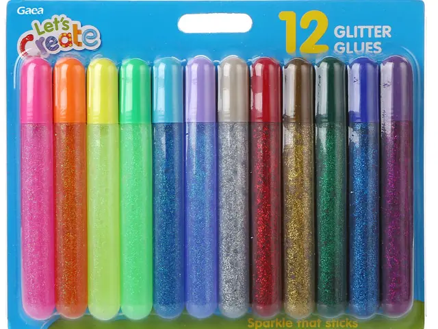 Get Creative With Gaea Glitter Glue - A Versatile Craft Essential 1