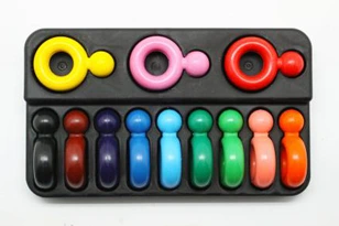 12c ring crayon in color window paper box 1