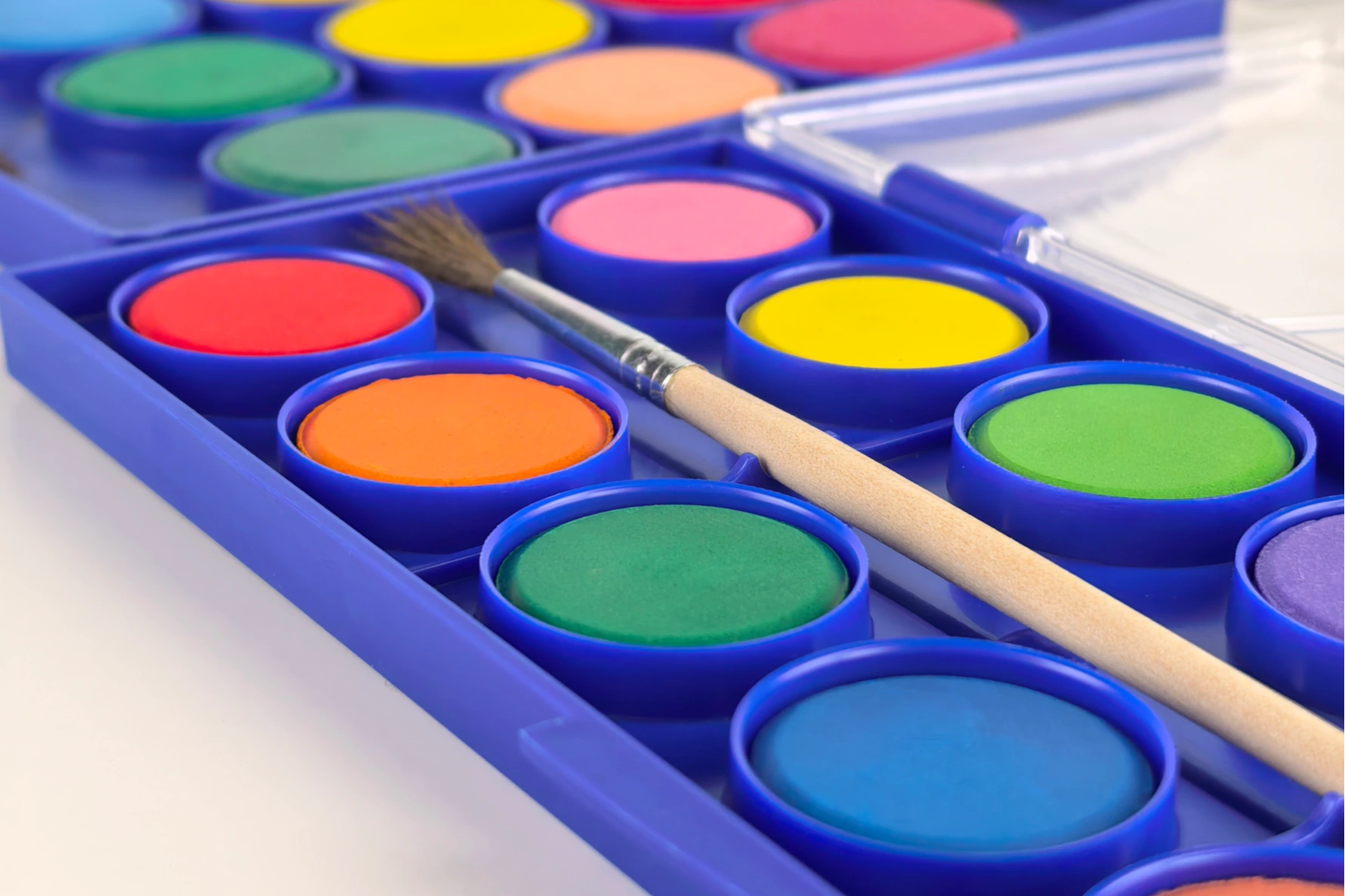 Bolo aquarela de 8 cores 1