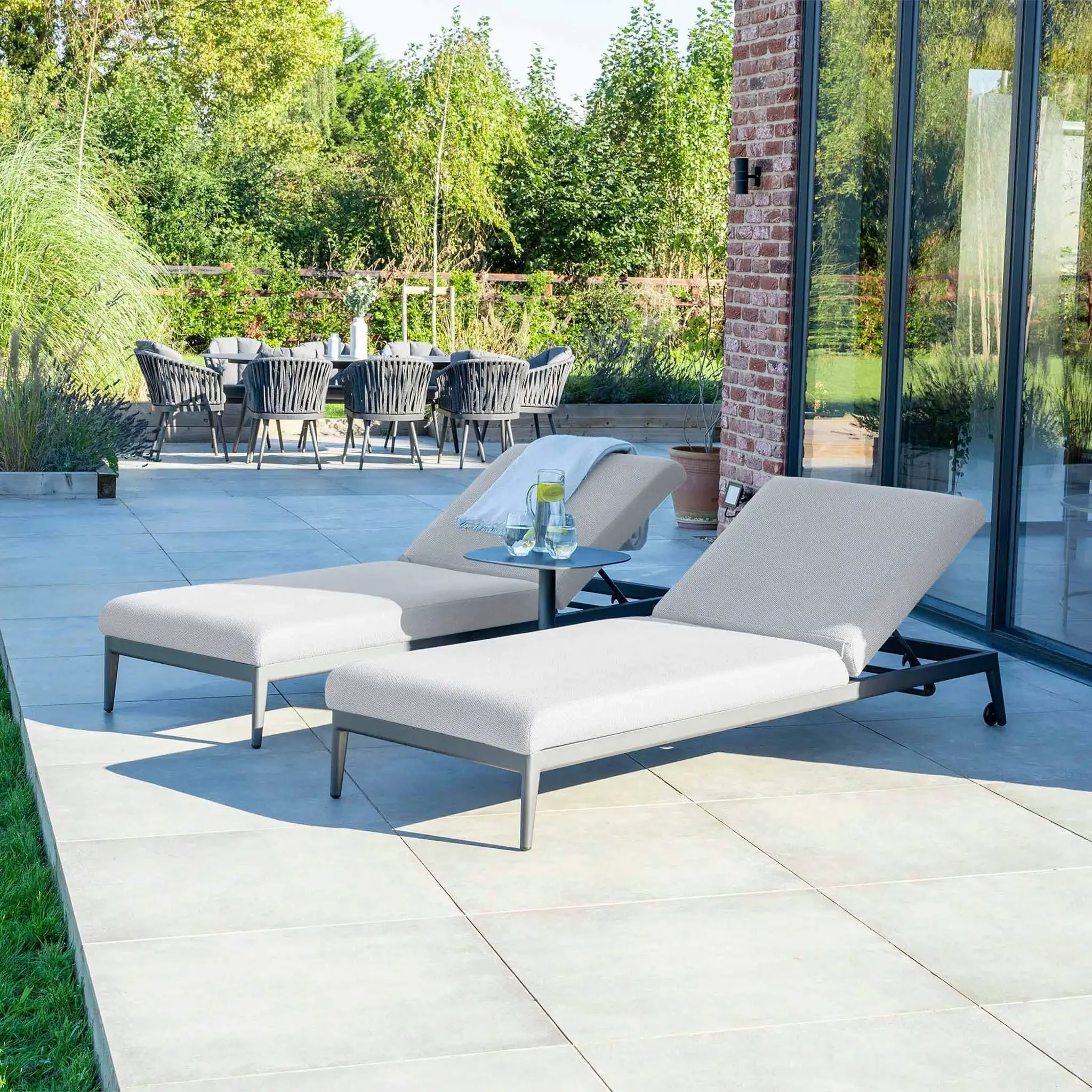 Waterproof Patio Furniture Backyard Grey Lounge Beach Luxury Chaise Lounge Set Outdoor Sun Lounger Pool Chairs Sofa Day Bed 1