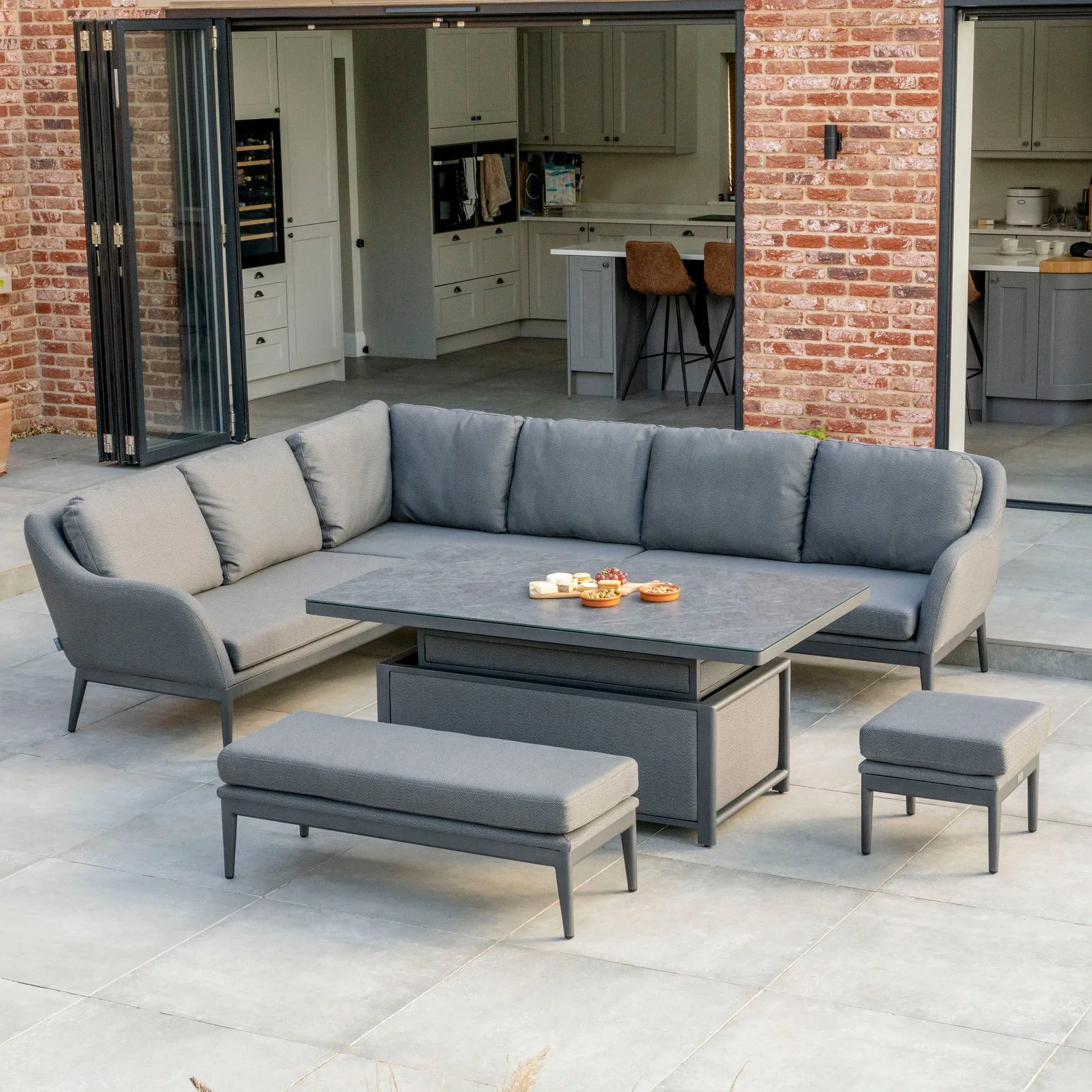 Canapé d'angle de Patio en aluminium imperméable de luxe, avec Table à hauteur réglable, meubles en tissu, ensemble de salon de jardin en métal 1