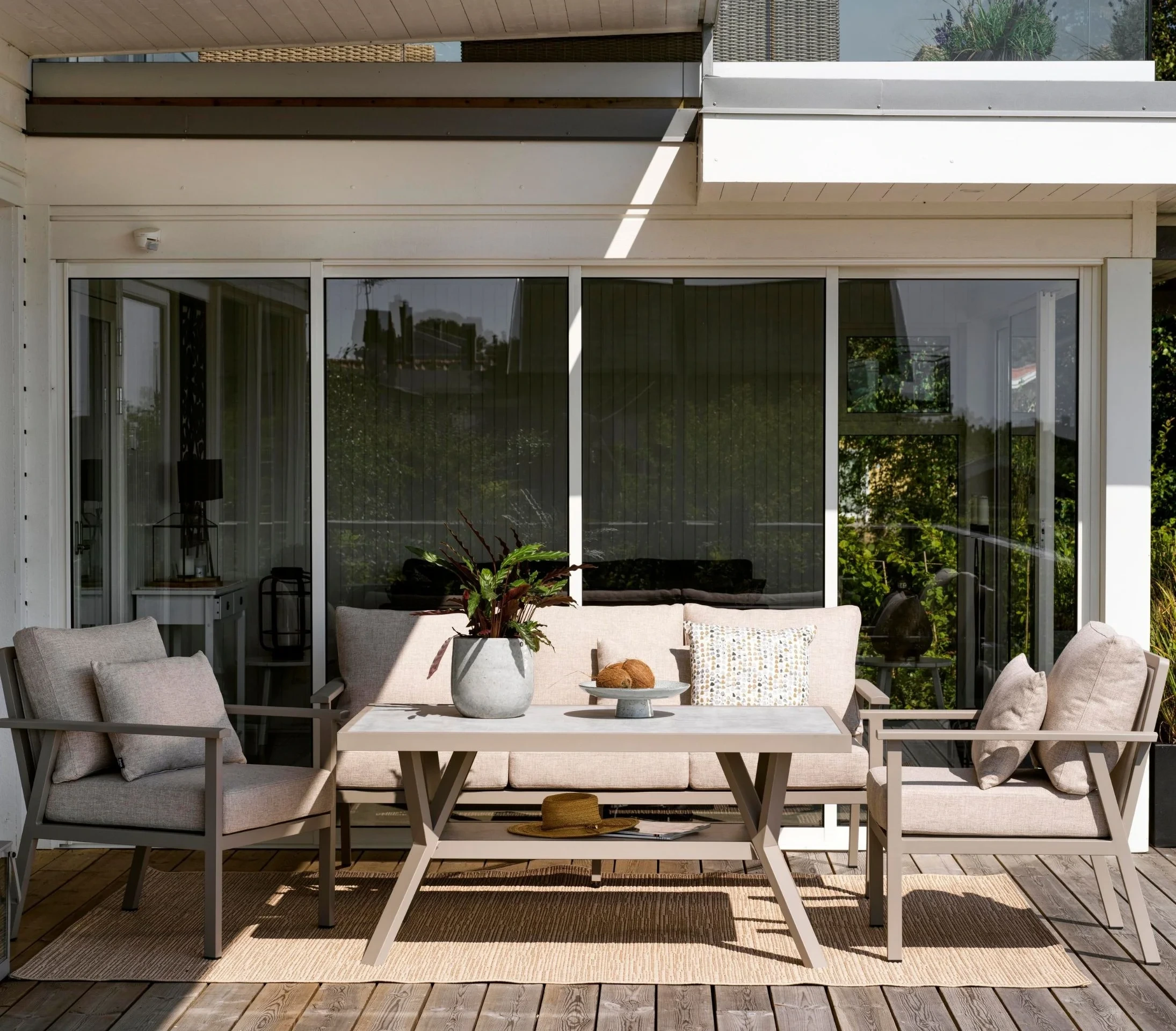 Mobilier d'extérieur moderne 4 pièces, nouveau Design, ensembles de Conversation de Patio en métal avec Table à manger, ensemble de canapé de jardin en aluminium 1