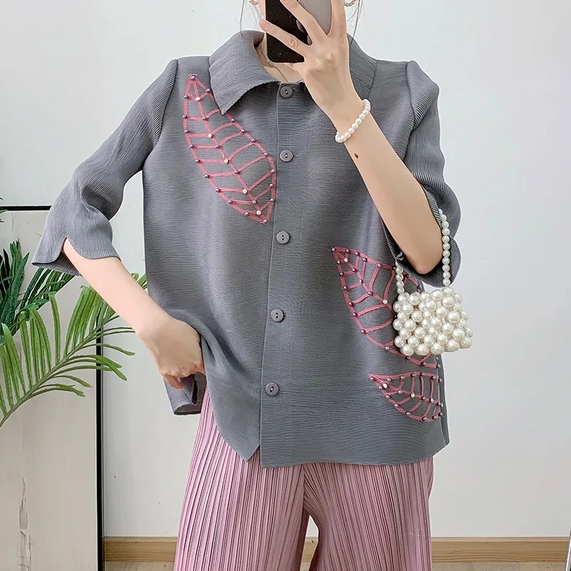 Plis 2024 printemps et été nouvelle grande taille ample élastique hauts veste chemises femmes Style décontracté hauts plissés 1
