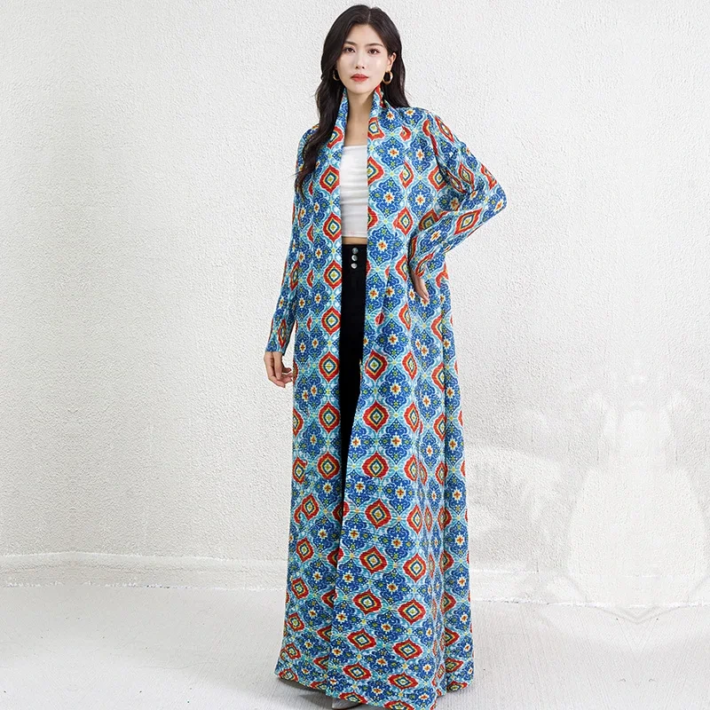 Vente en gros de dernières créations robe musulmane Abaya avec une taille ceinturée - Vêtements plissés 1