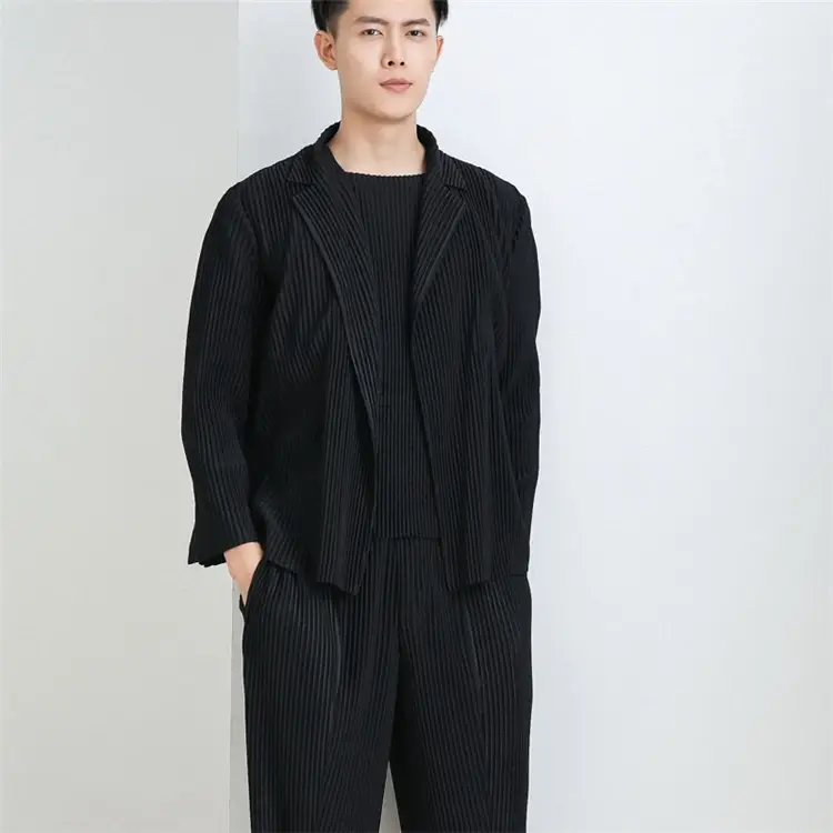 Introducing The Long Sleeve Mens Pleated Jacket From Pleats Clothing - Your Must-Have Autumn/Winter Staple 1