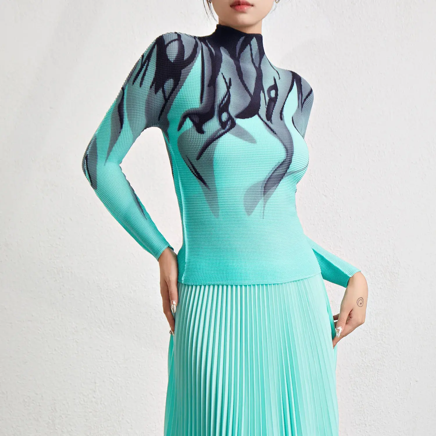 Long Sleeve Pleated High Neck Gown - - Pleats Clothing 3