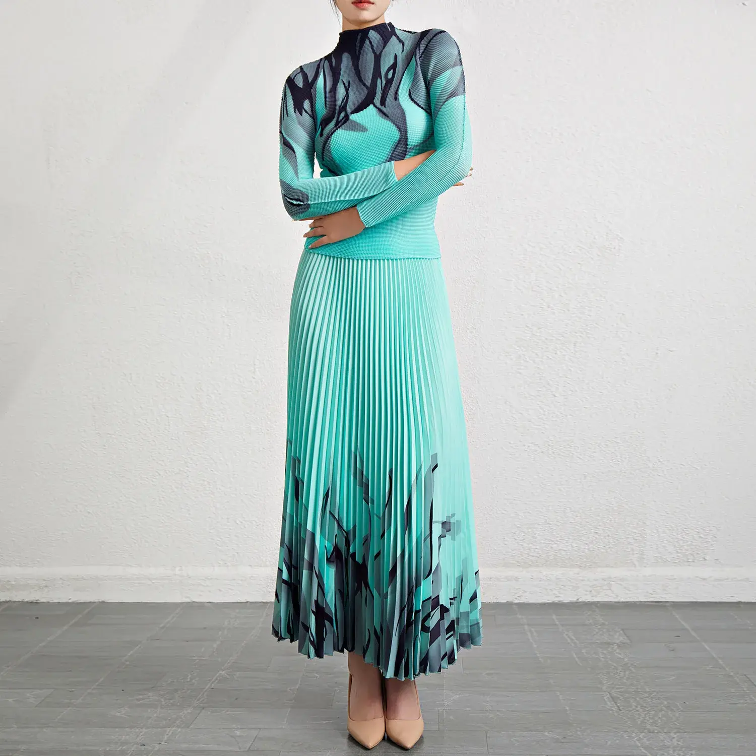 Long Sleeve Pleated High Neck Gown - - Pleats Clothing 4