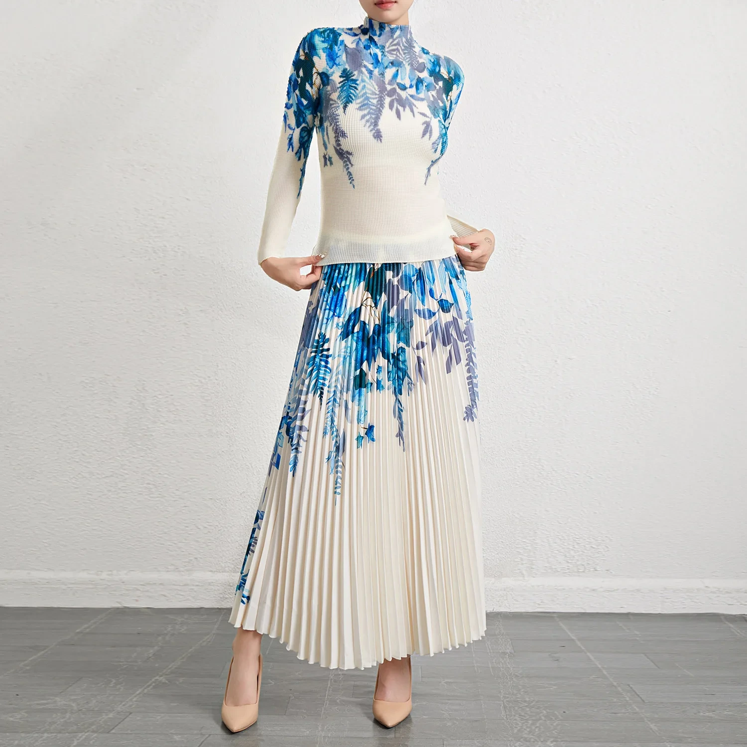 Fast Shipping Miyake Pleated Skirt Sets Women 2 Piece Set Elastic Turtleneck Long Sleeve Shirt Printed Long Pleated Skirt Set 1