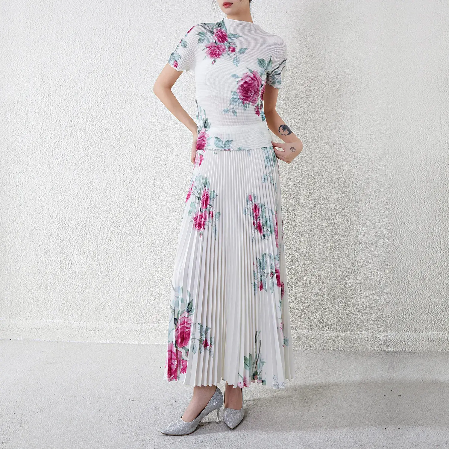 Pleated Short Gown - - Pleats Clothing 5