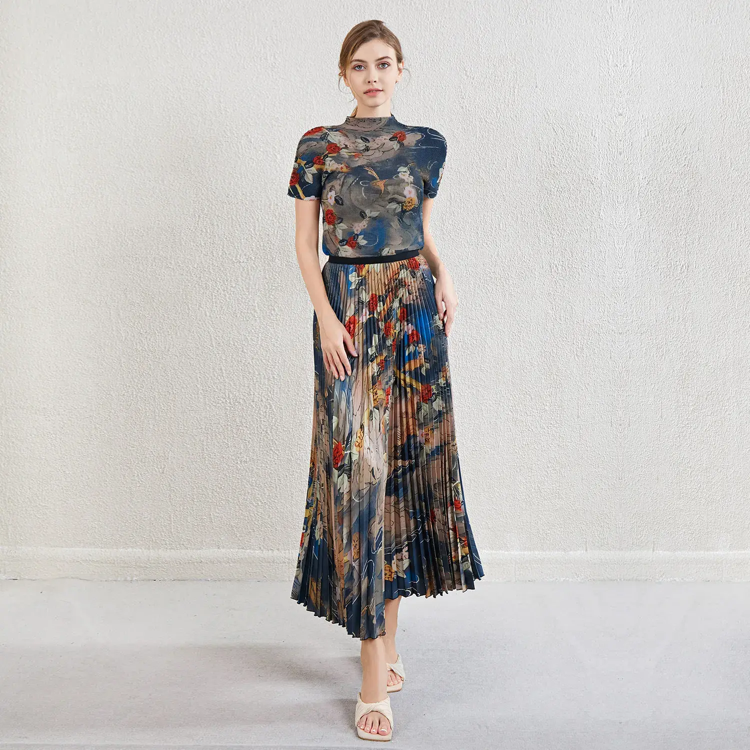 Pleated Short Gown by Pleats Clothing 5