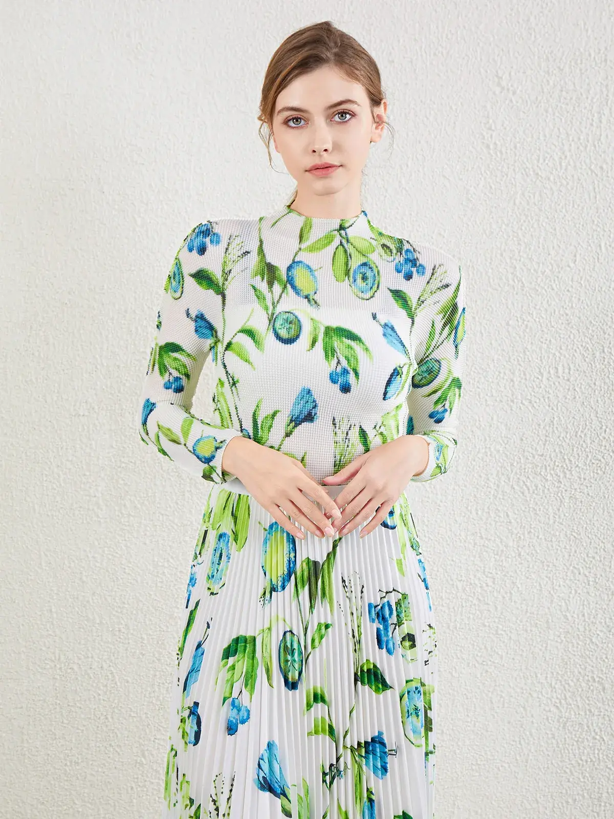 Red Pleated Gown - - Pleats Clothing-1 7