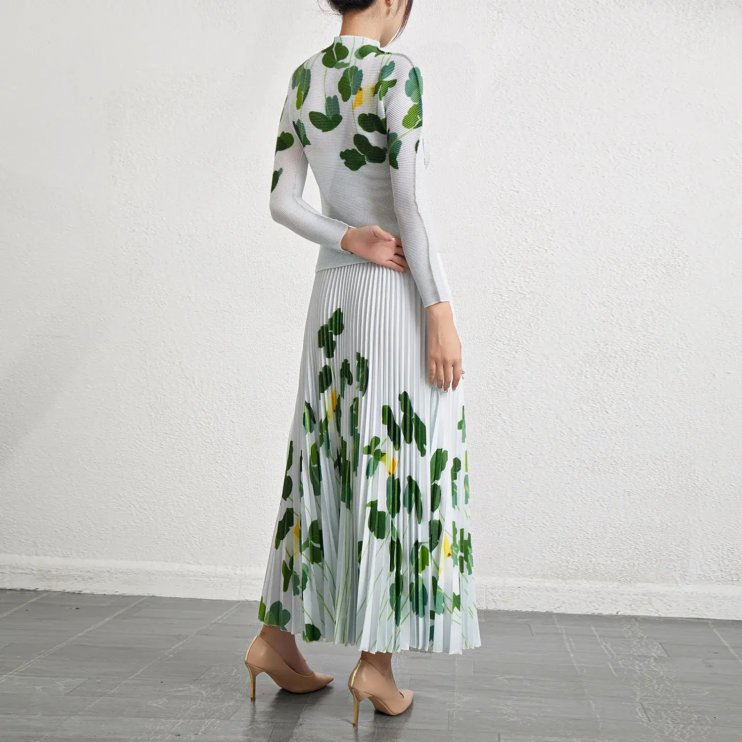 Pleated Gown - - Pleats Clothing 4
