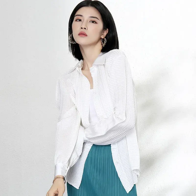2024 Spring/summer 100% Polyester Pleated Fashion Women's Casual Tops Long Sleeve Office Style Shirt 1