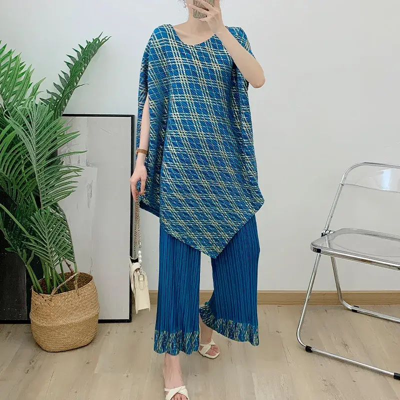 Pleated Gown Dress Support - - Pleats Clothing 3