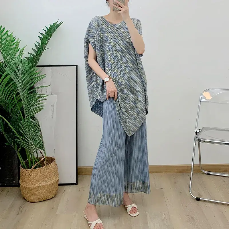 Pleated Gown Dress Support - - Pleats Clothing 5