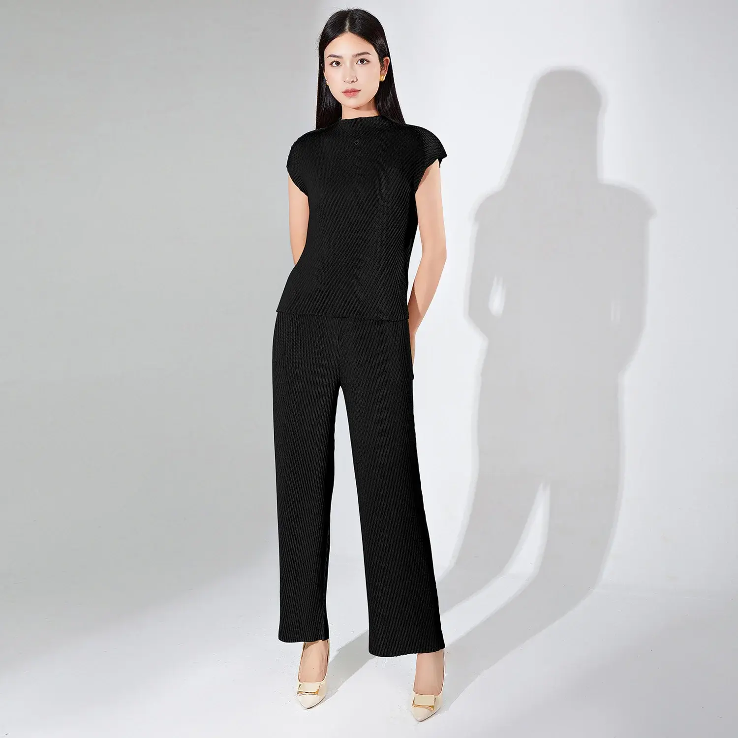 Black Sparkle Pleated Skirt Support - - Pleats Clothing 5