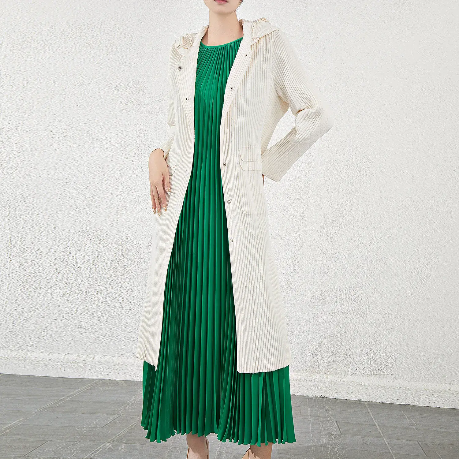 Pleated Cardigan Sweater Trade Assurance Or Asclient's Requirement. - - Pleats Clothing 6