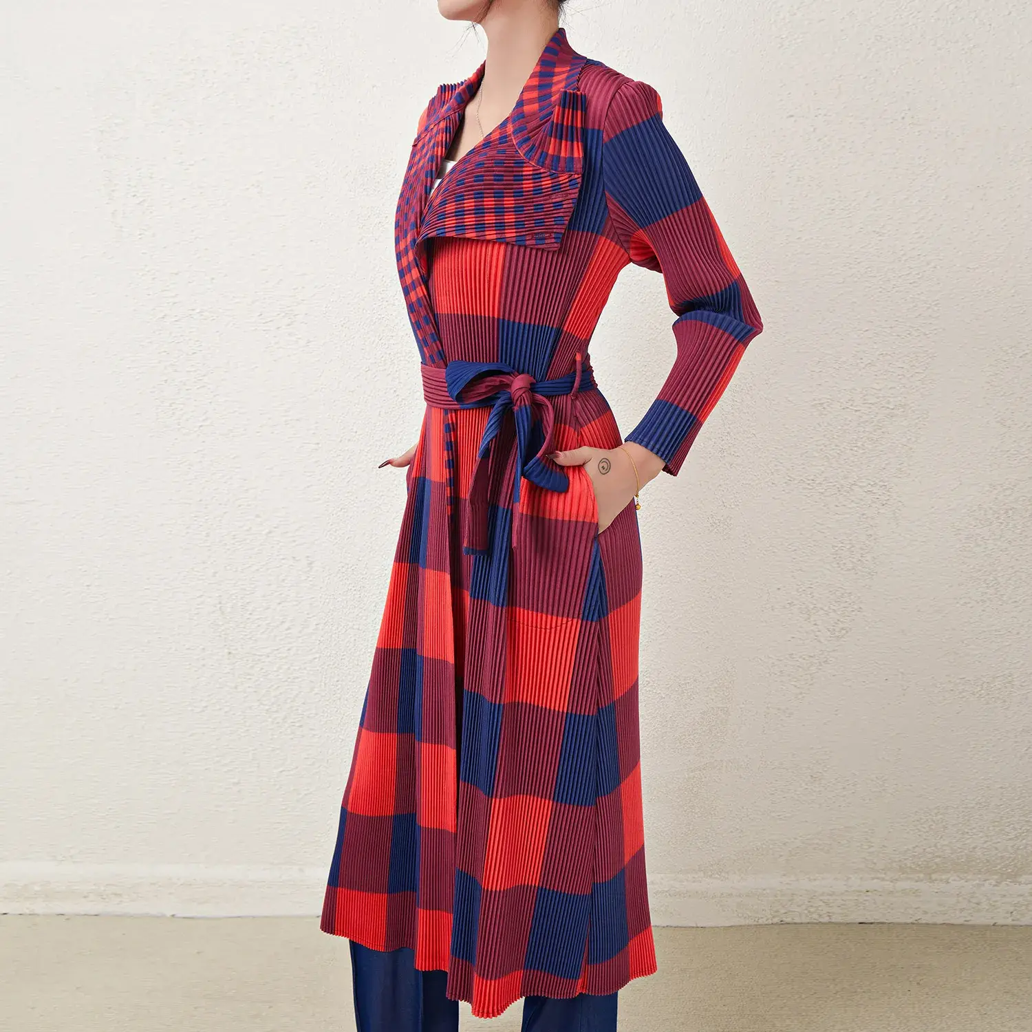 Chiffon Pleated Gown OEM&ODM - - Pleats Clothing 5