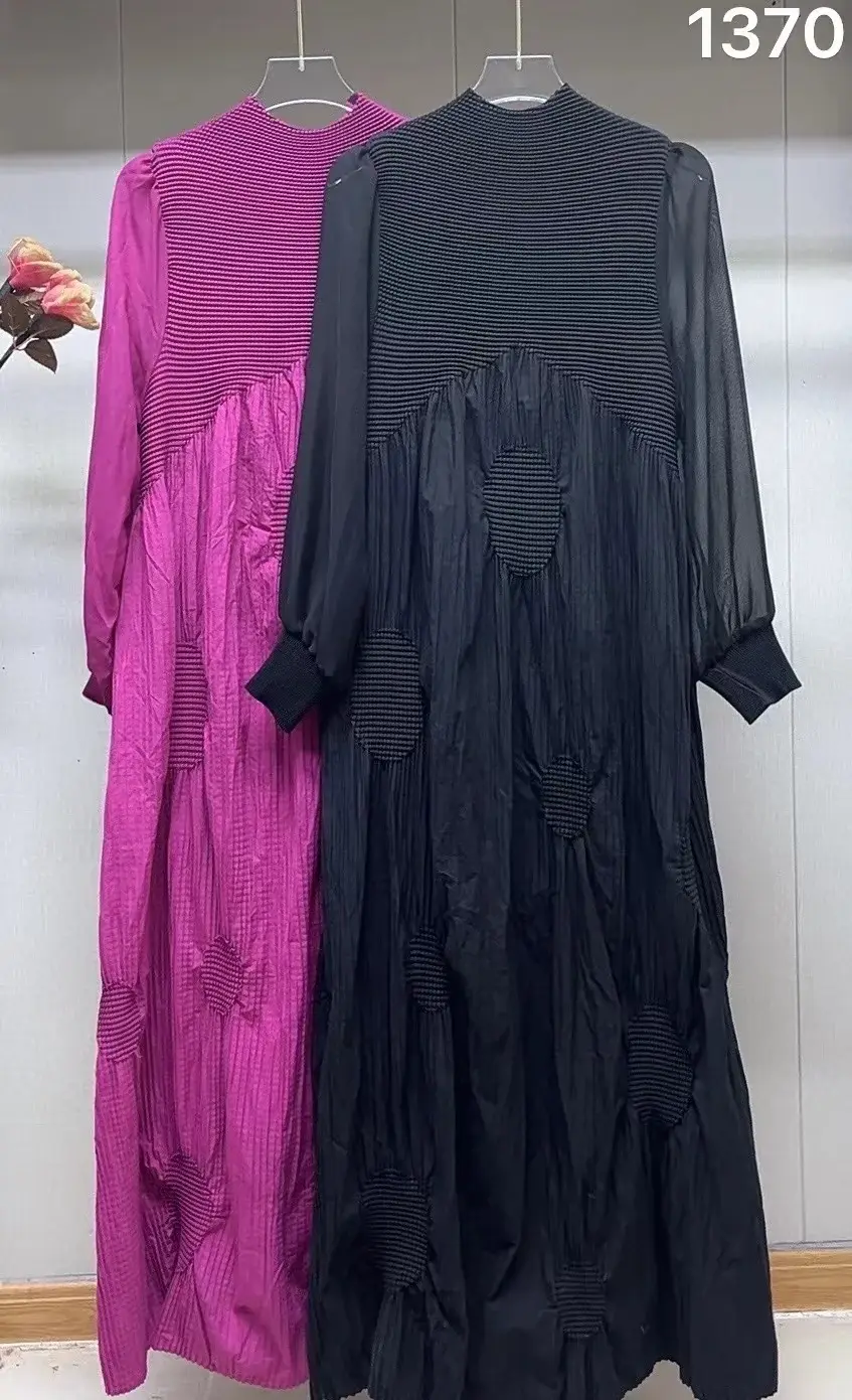 Gold Pleated Gown Anti-Static - - Pleats Clothing 4