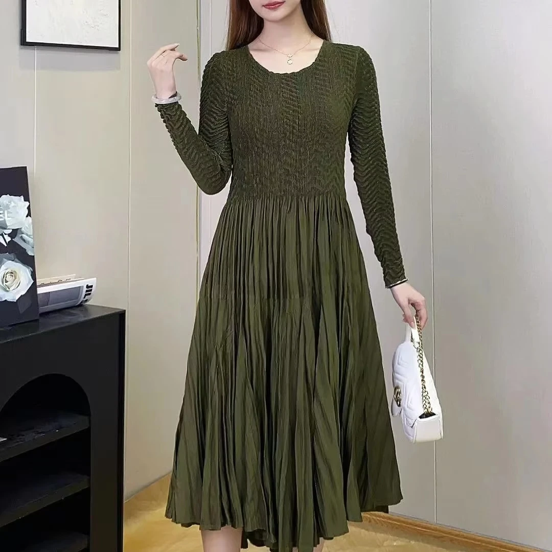 Hohe Qualität Mode Gesmokt Kleid 2024 Neue frauen Casual Kleid Slim Fit Langarm Geprägte Plissee Elegantes Kleid 1