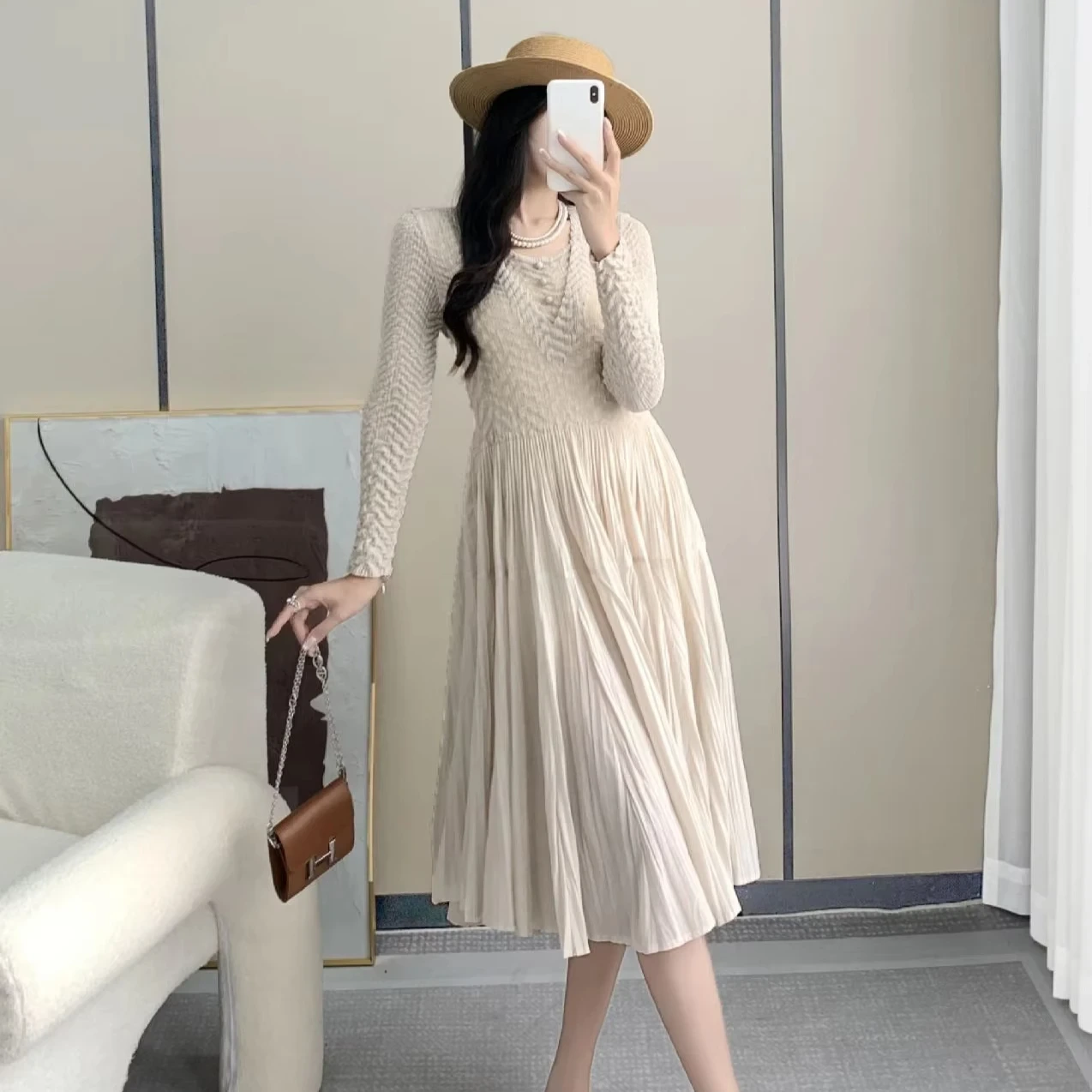 High Quality Fashion Smocked Dress 2024 New Women's Casual Dress Slim Fit Long Sleeve Embossed Pleated Elegant Dress1 1