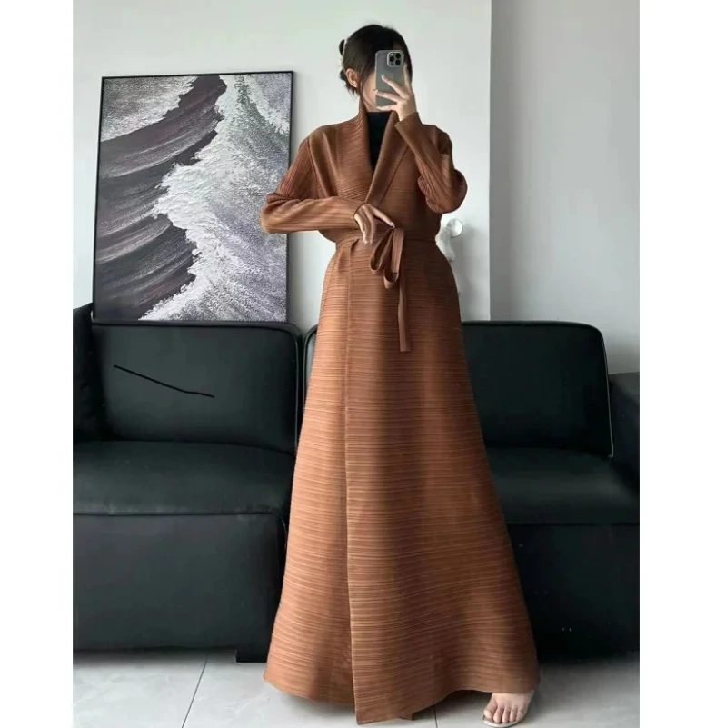 Schneller Versand Miyake Abaya Volltonfarben Neueste Abaya Designs Hochwertige Abaya Femmes Robe Musulmane 1
