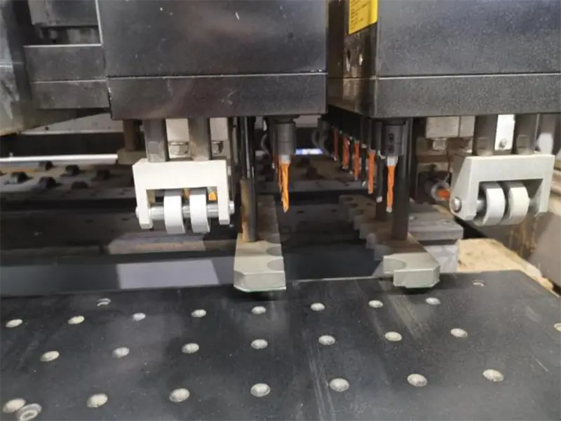 Professional Industrial Woodworking Machinery for Sale Price List 2
