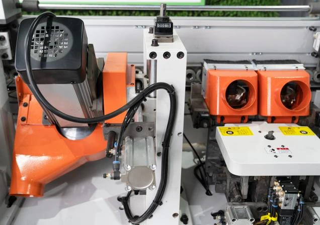 Edgebanding Machine - - HOLD Machinery 3