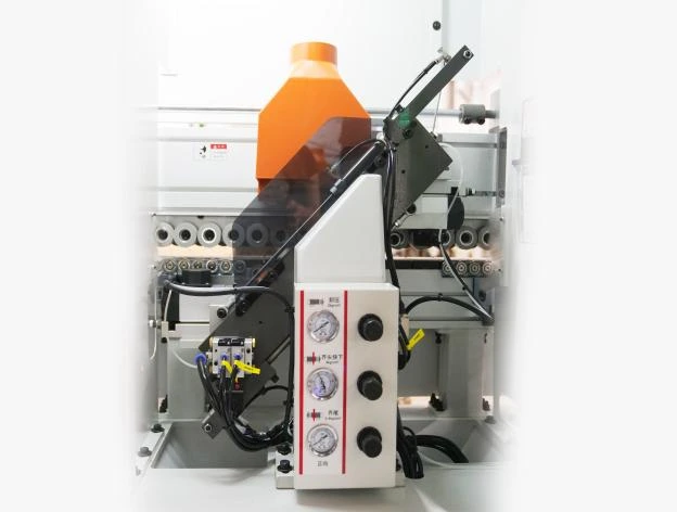 Industrial Wood Working Machines by HOLD Machinery 3
