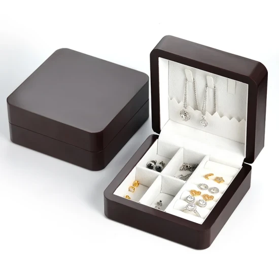 Wooden Jewelry Storage Box Portable Jewelry Box 1