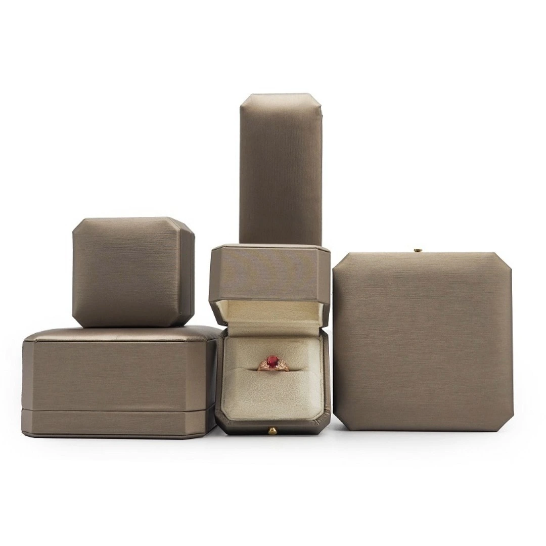 High-end brushed PU leather octagonal jewelry gift box ring necklace pendant bracelet earrings jewelry storage box 1