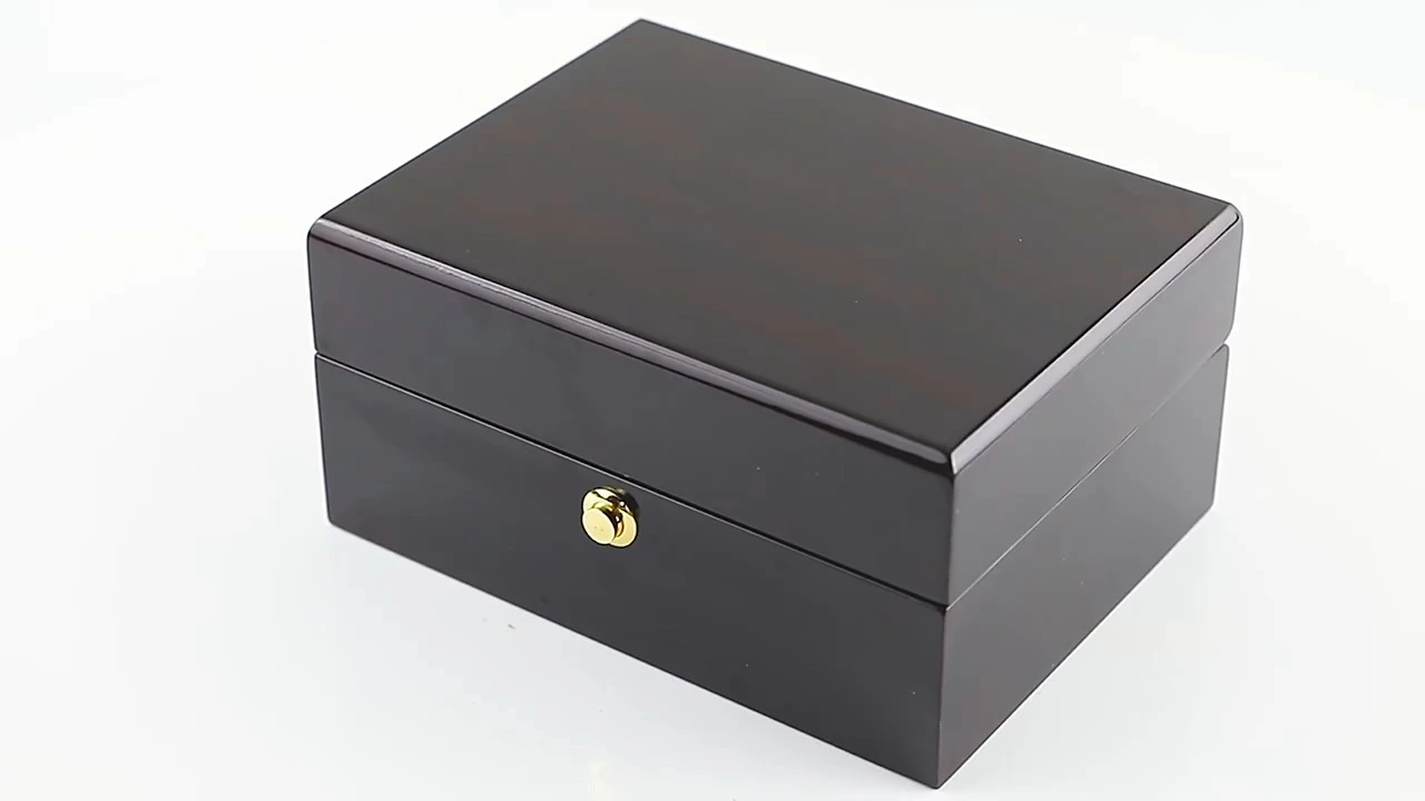 Exquisite Wood-Grain High-Gloss Watch Box 1