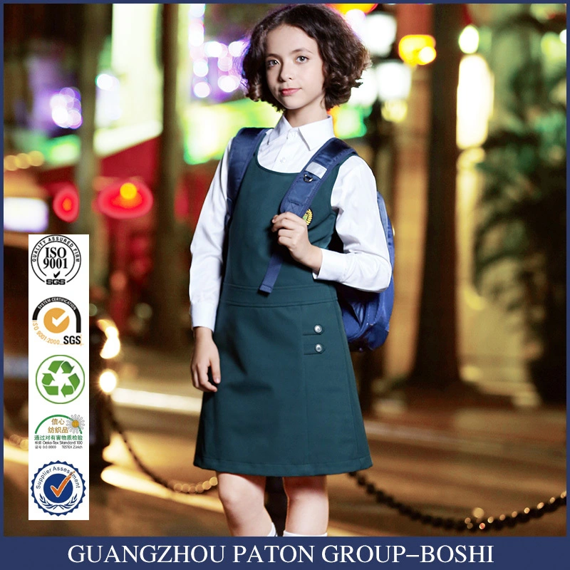 Vestido estilo pichi escolar con tirantes ajustables 1