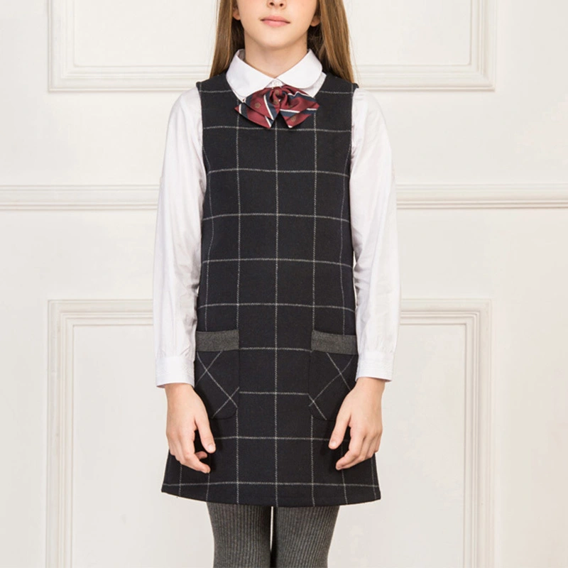 Vestido estilo pechera escolar para niñas de diseño clásico 1