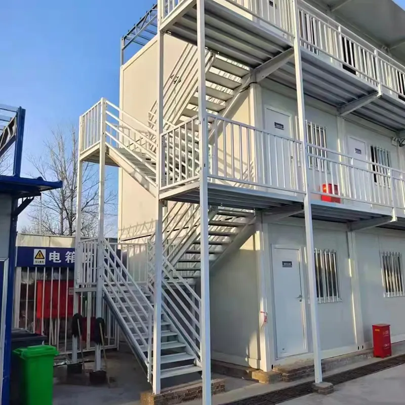Hot Selling Flat Pack Shipping Container Homes for Temporary Or Permanent Housing 3