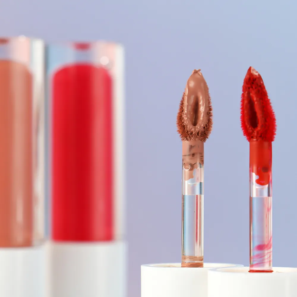 Get Your Lips Gleaming With The Perfect Lip Glaze 1