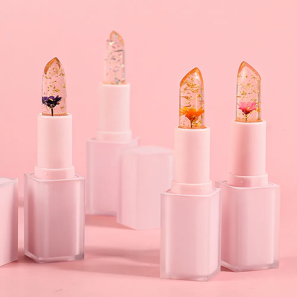 The Beauty Trend You Need To Try: Clear Lipstick 1