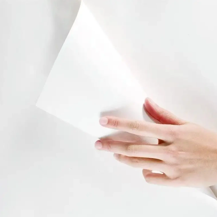 قیمت عمده نامه سفید اندازه A4 8.5x11 کاغذ 70 گرمی 80 گرمی 500 برگ قاچ کاغذ کپی برای چاپگر 1