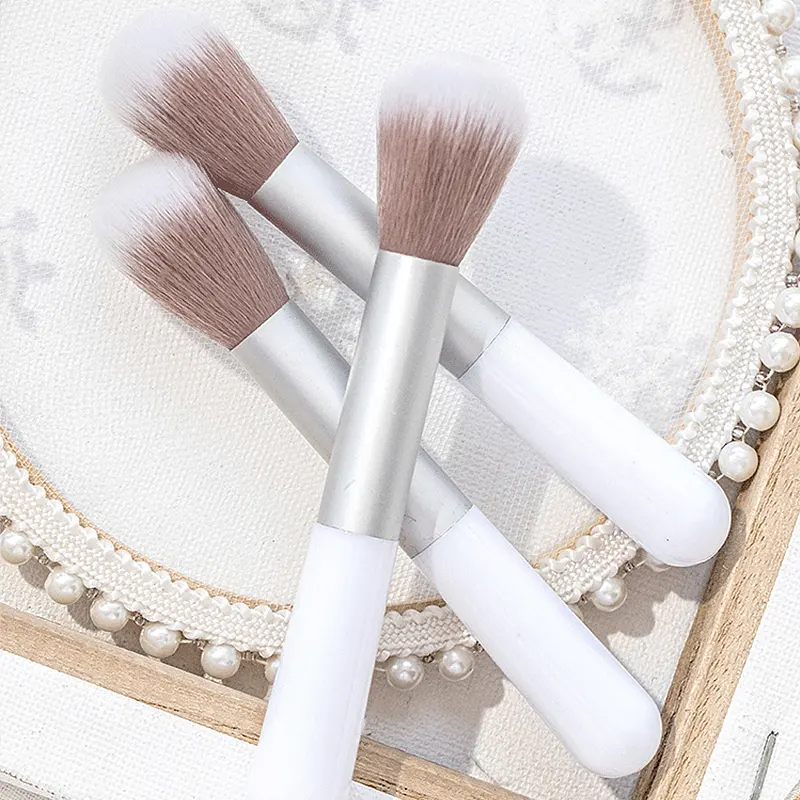 Bulk Single Foundation Brush Supplier 7