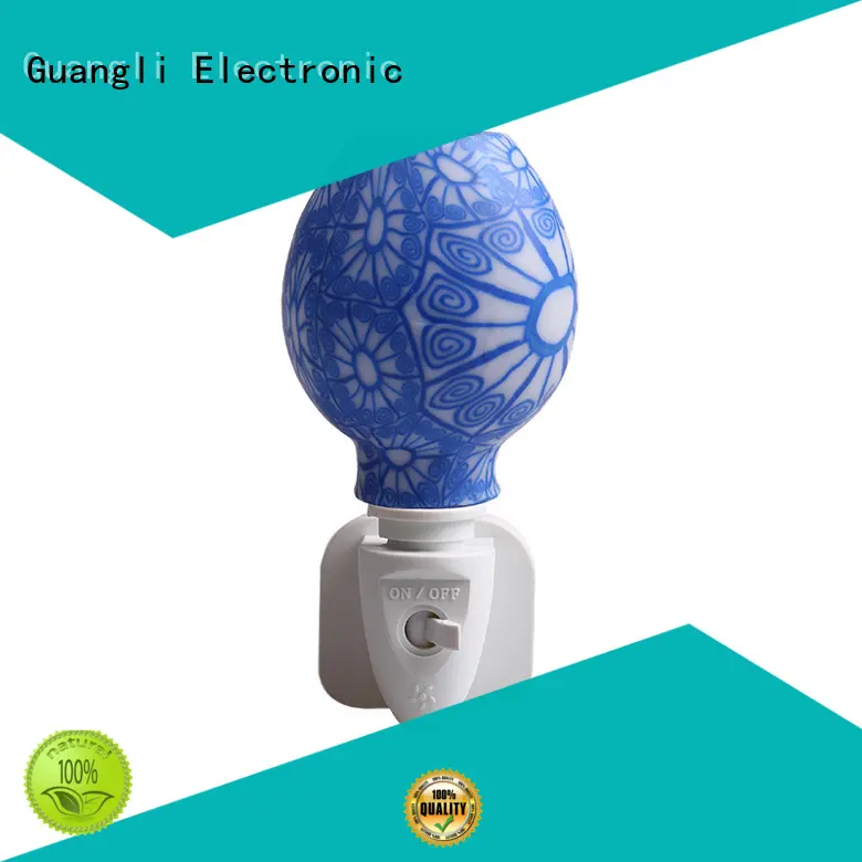 Guangli plug in night light106 1