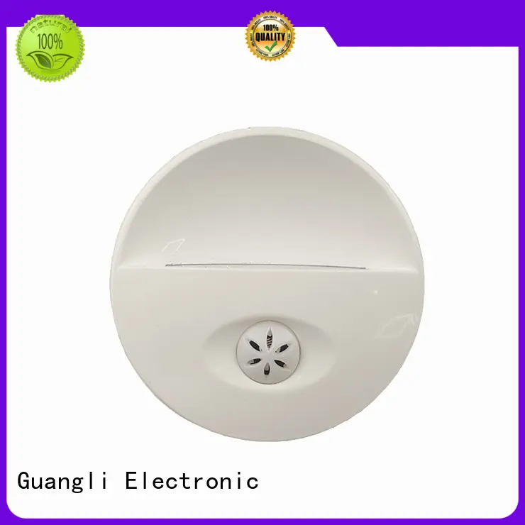 Guangli plug in night light139 1