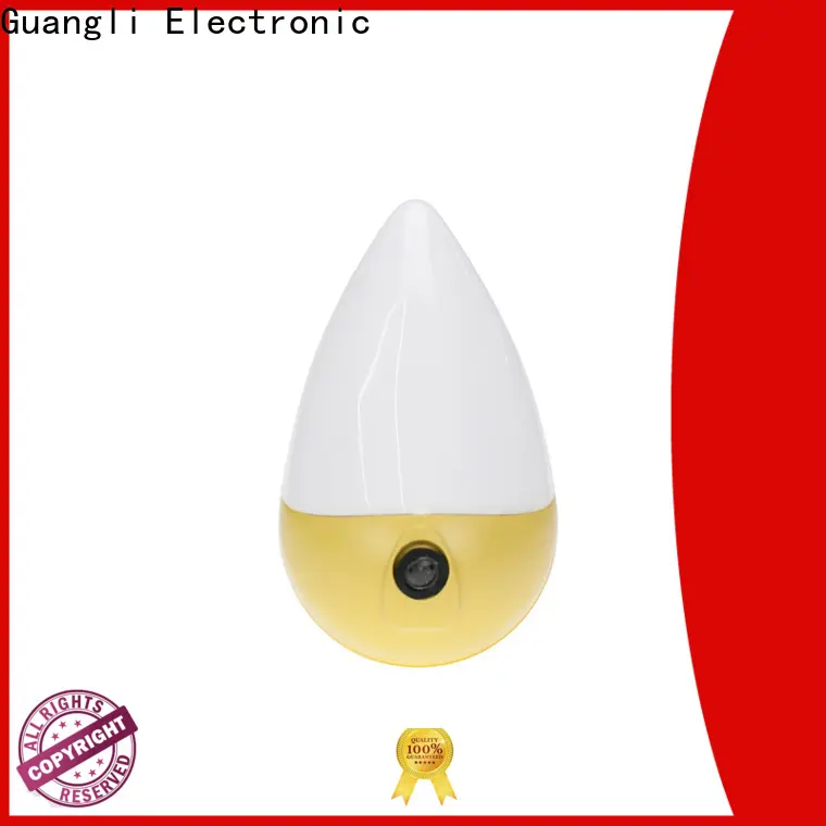 plug in night light or 1