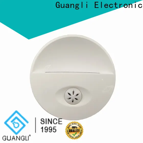 Guangli body plug in night light 1