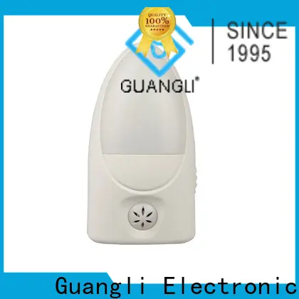 Guangli cbceroh plug in night light 1