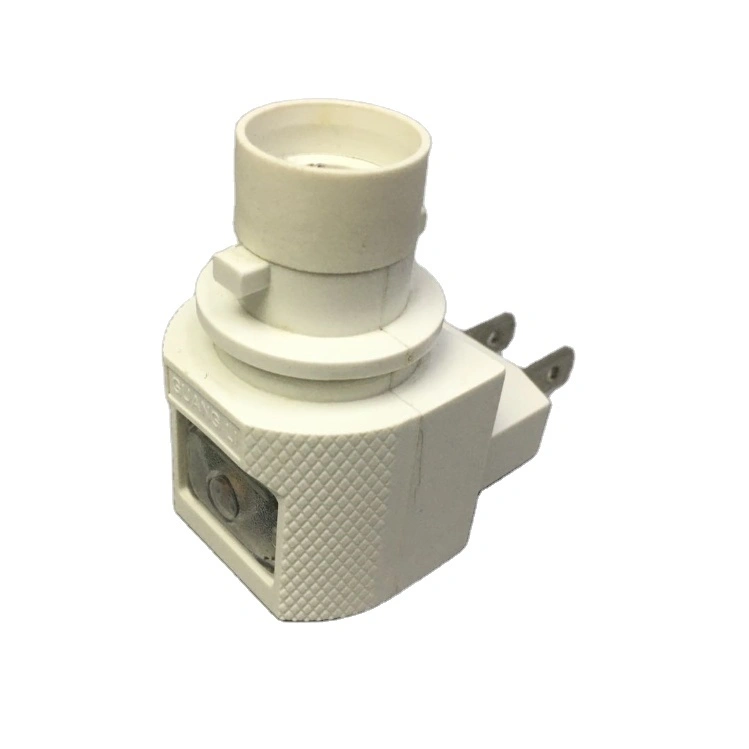 GL-082- GY3 CE ROHS European or USA plug E12 Sensor night light electrical plug socket lamp holder with 5W 7W 15W 220V 1