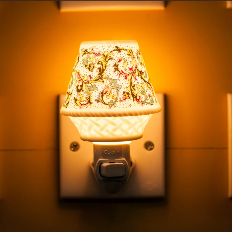 CE ROHS SAA BS ETL AROMA Fashion Ceramic Nightlight 1