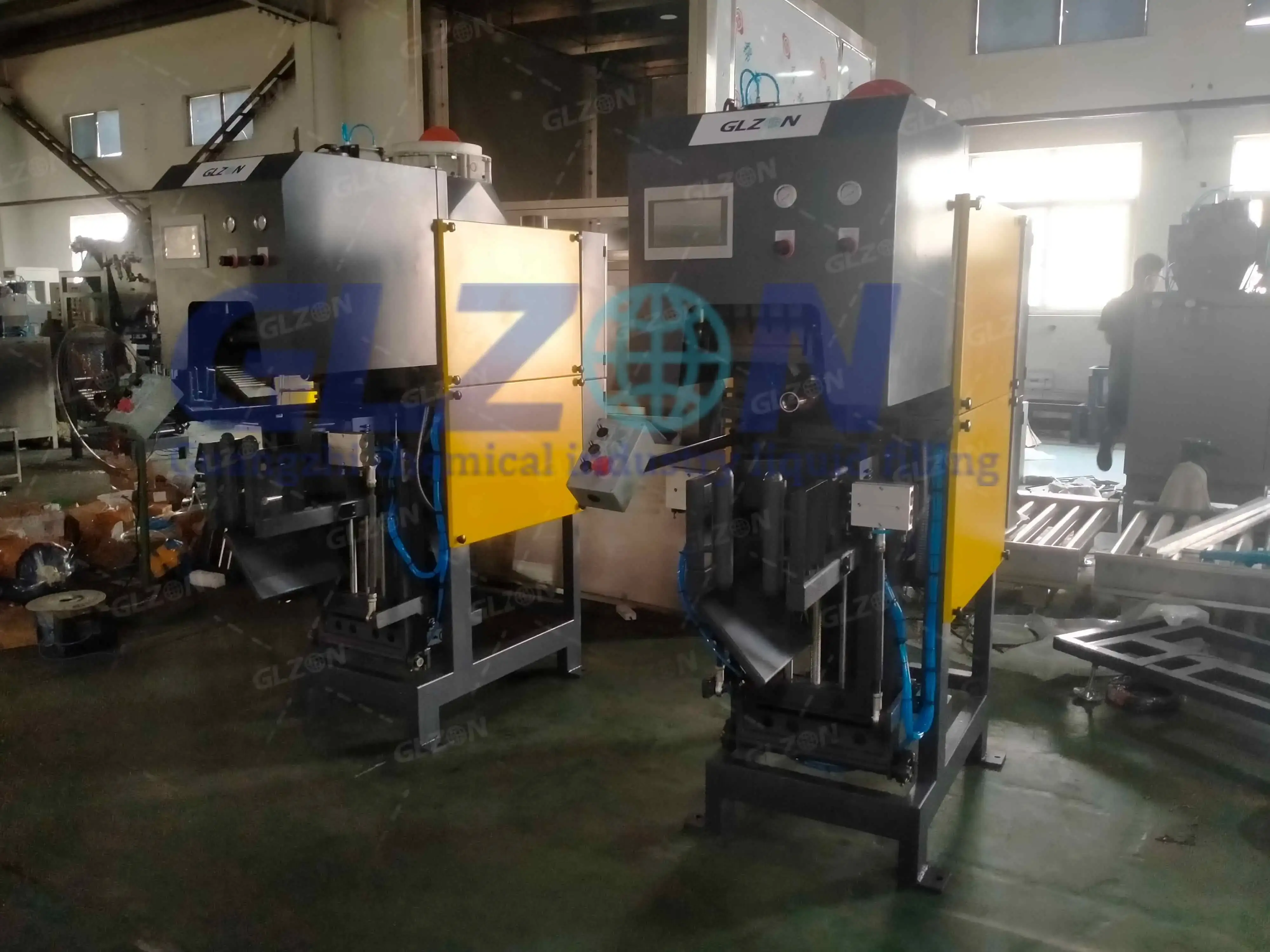 Best Automatic Bottle Filling Machine 6