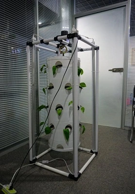 Irish Roating Tower Hydroponic System 1